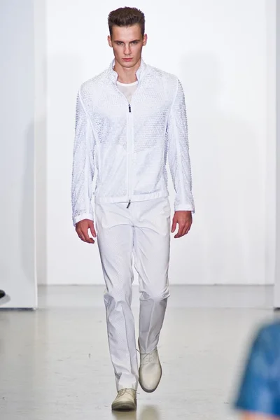 Look 21